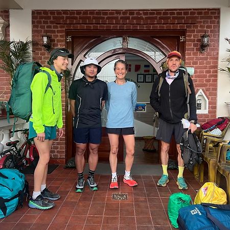 The Sparkling Turtle Backpackers Hostel Kathmandu Buitenkant foto